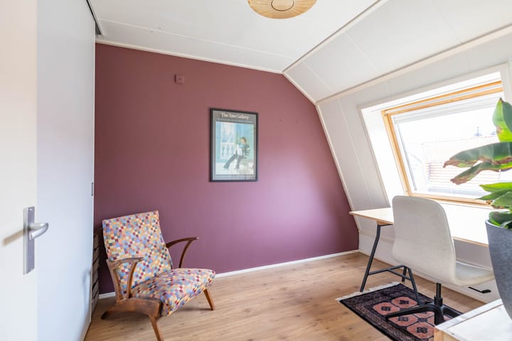 Photo 40 of Hermanstraat 15