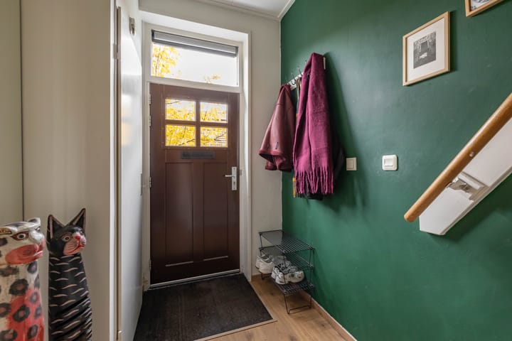 Photo 47 of Hermanstraat 15