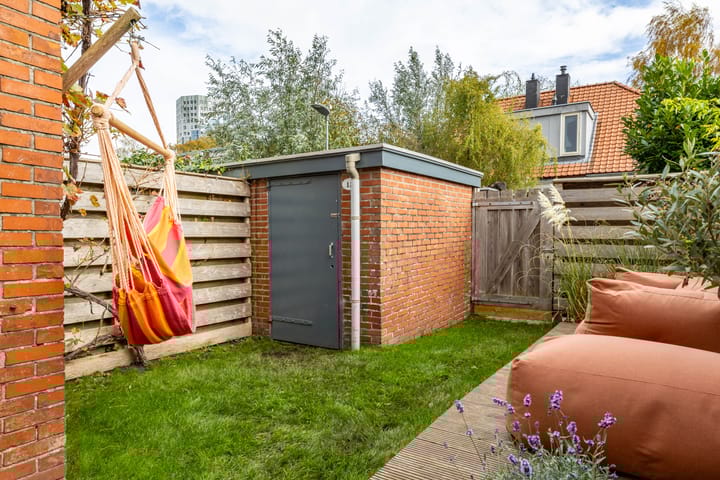 Photo 30 of Hermanstraat 15