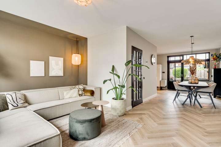 Photo 10 of Constantijnstraat 5