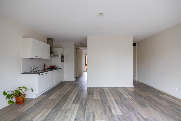 Foto 9 van Oosterhamrikkade 102-B