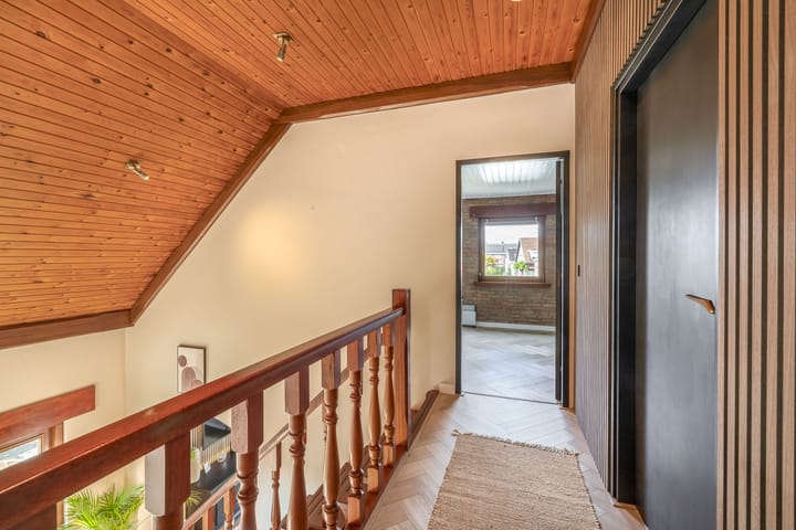 Photo 17 of Sint Annastraat 27