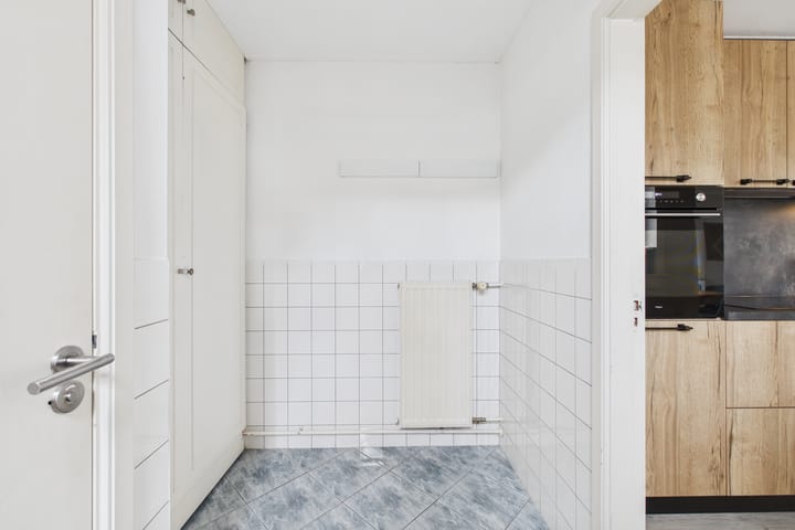 Photo 18 of Burg. Langebeekestraat 4