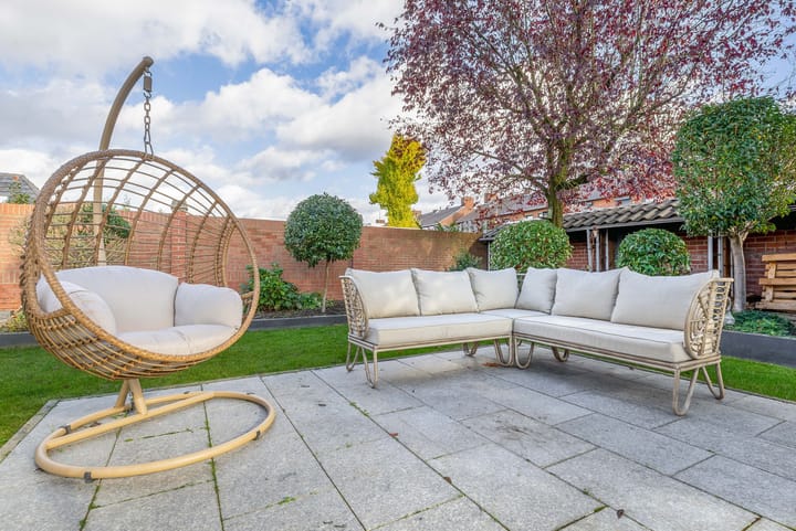 Photo 36 of Sint Annastraat 27