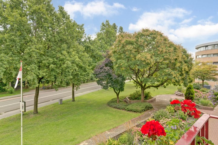 Foto 2 van Stadswal 26-B