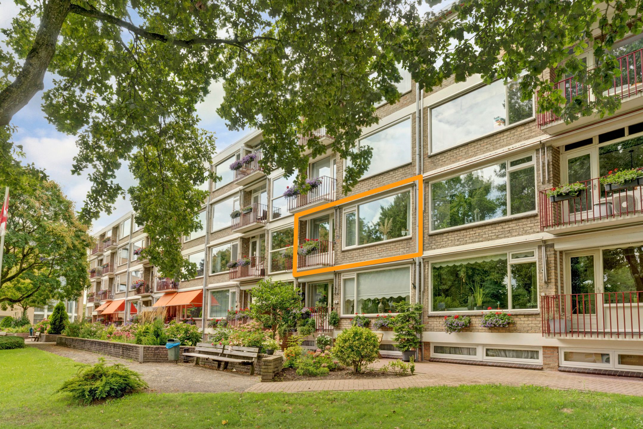 Photo 6 of Stadswal 26-B