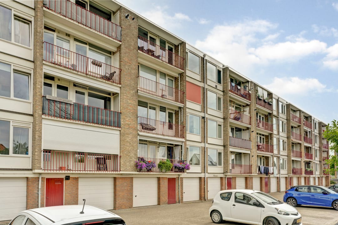 Photo 28 of Stadswal 26-B