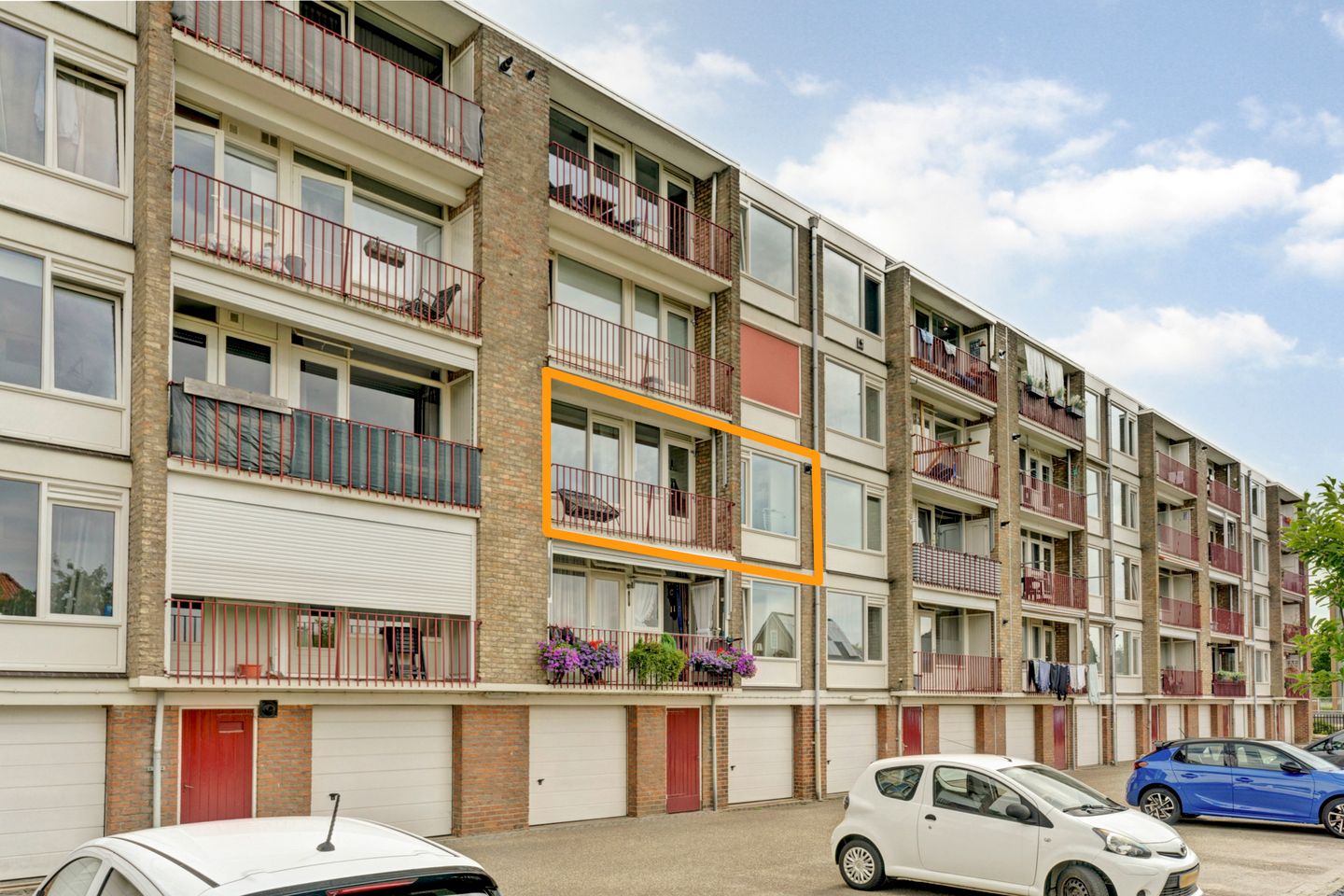 Photo 29 of Stadswal 26-B