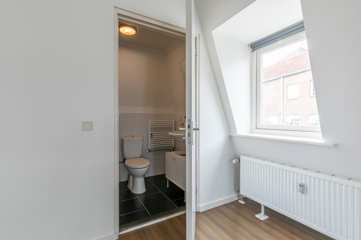 Foto 15 van Westsingel 28-G