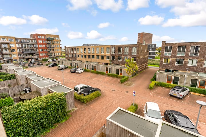 Photo 34 of Anubisstraat 82