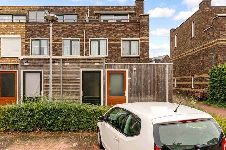 Photo 36 of Anubisstraat 82