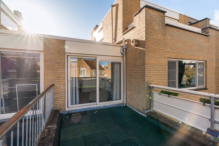 Foto 30 van Klaproos 24