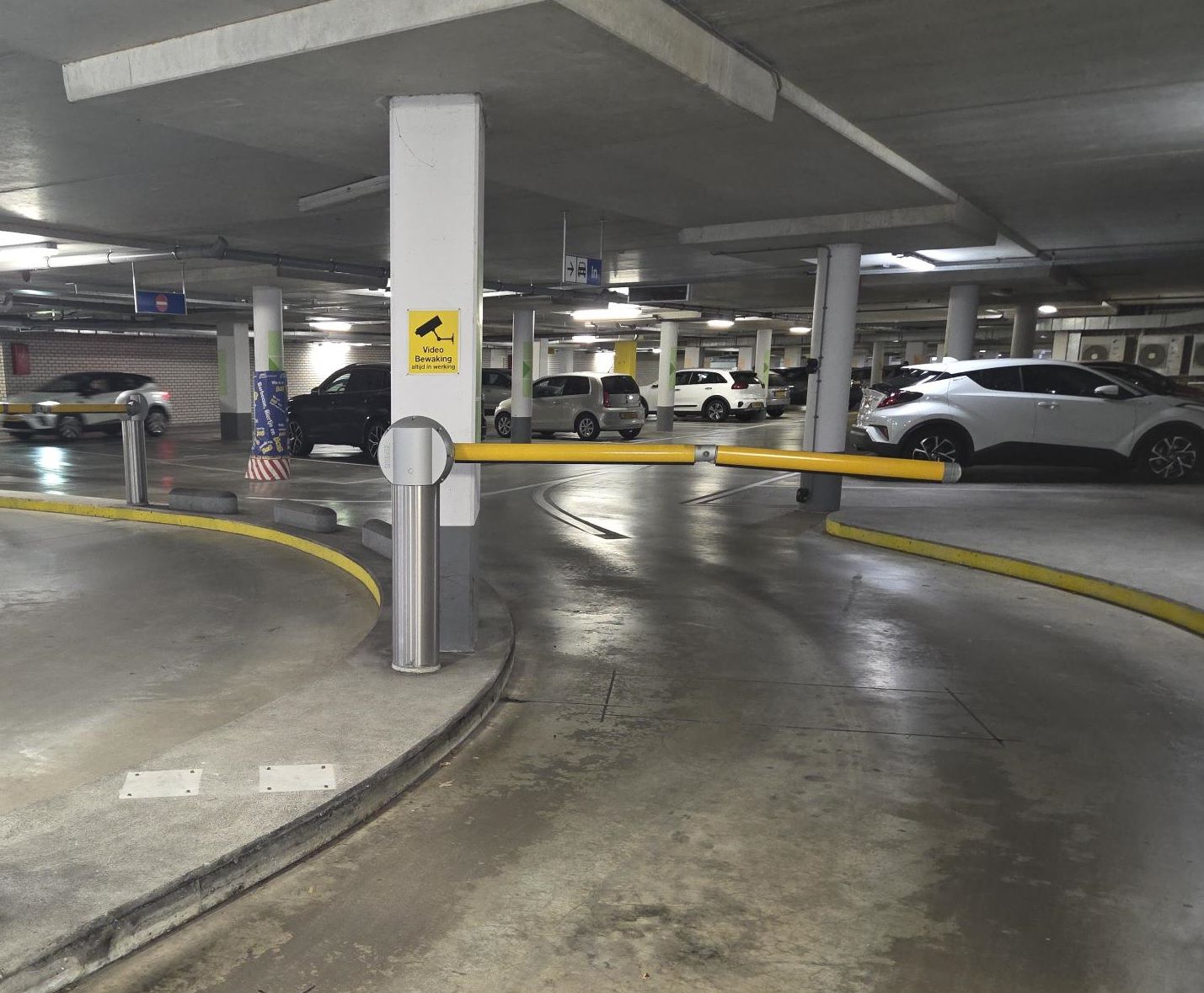 Bekijk foto 4 van Europaplein