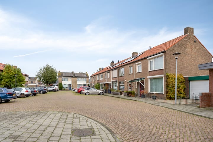 Photo 2 of Silvesterstraat 14