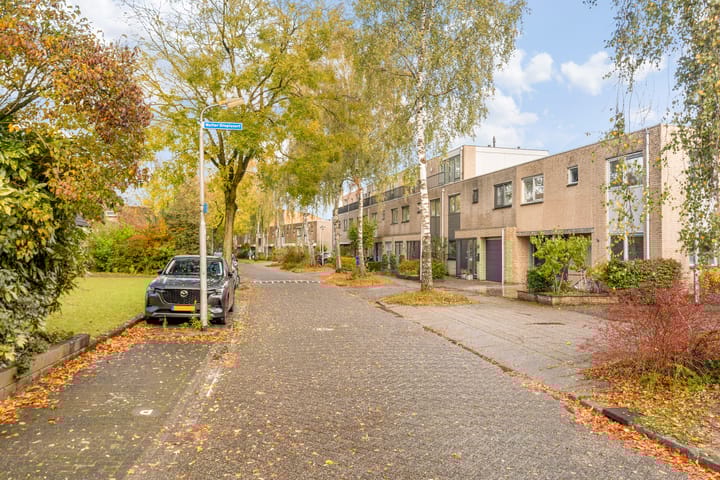 Foto 30 van Walter Gropiuserf 23