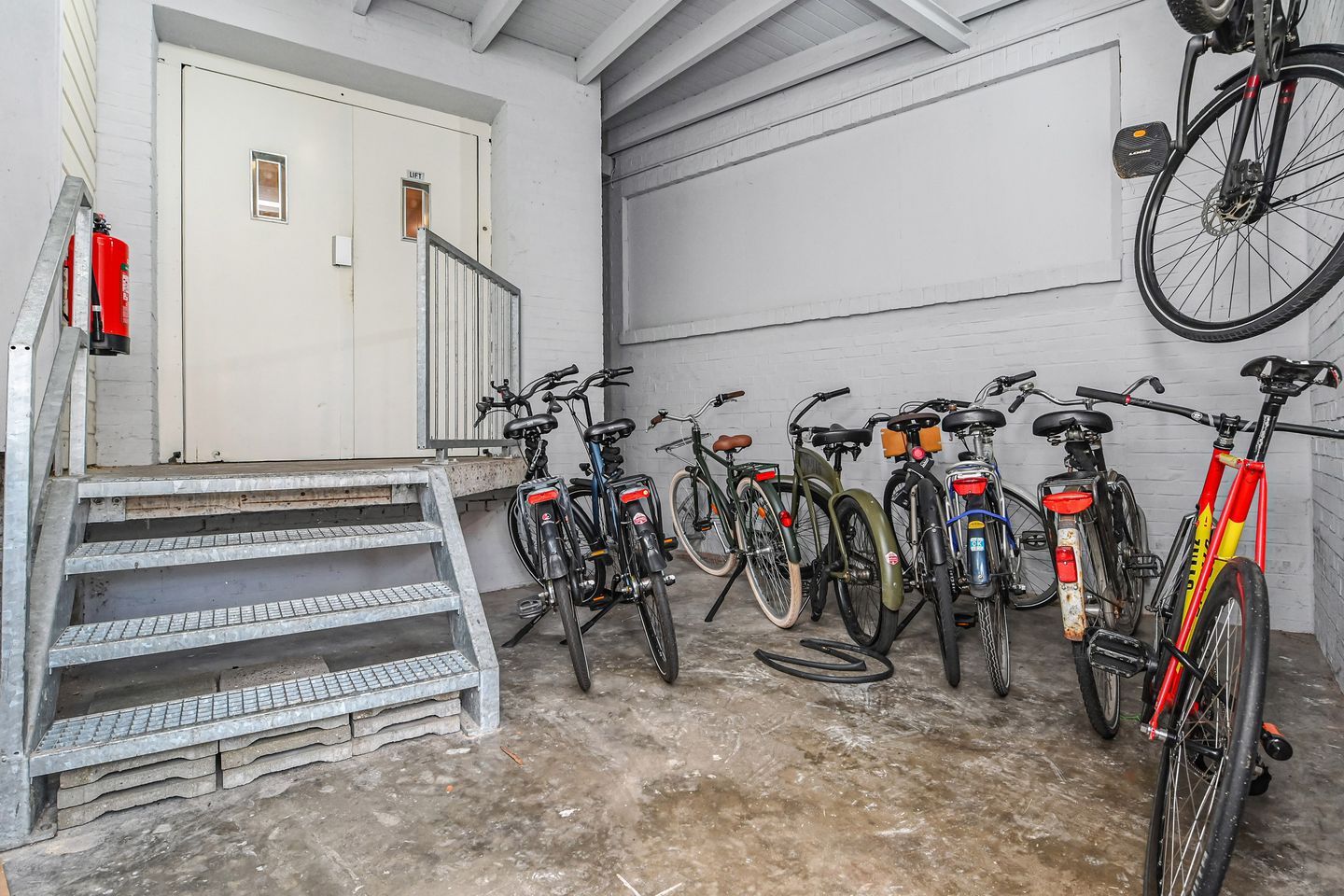 Photo 44 of Prinsegracht 7-B