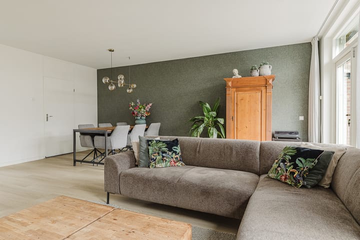 Photo 10 of Caspar Damstraat 10