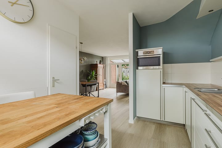 Photo 16 of Caspar Damstraat 10