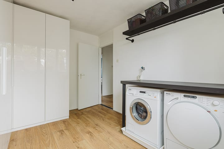 Photo 23 of Caspar Damstraat 10