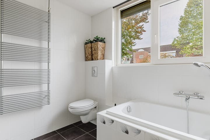 Photo 24 of Caspar Damstraat 10