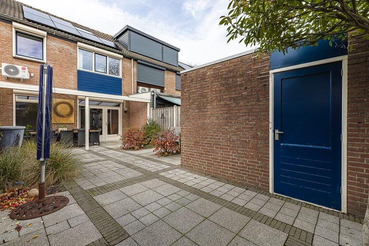 Photo 32 of Caspar Damstraat 10