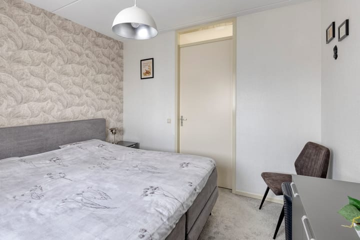 Photo 17 of Tarwestraat 46