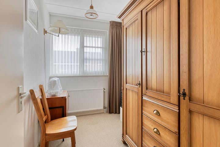 Photo 20 of Tarwestraat 46