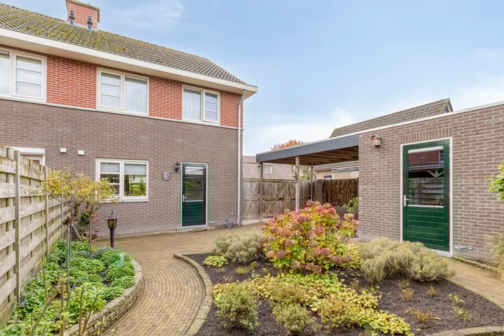 Photo 26 of Tarwestraat 46