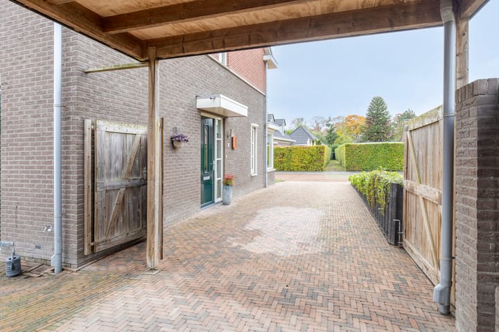 Photo 33 of Tarwestraat 46