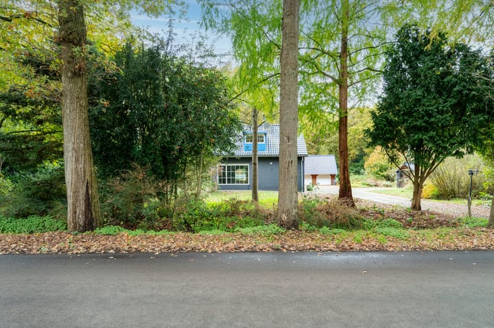 Photo 4 of Dalerstraat 38-A