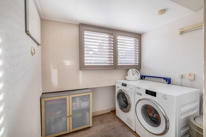 Foto 28 van Eekmolenweg 13