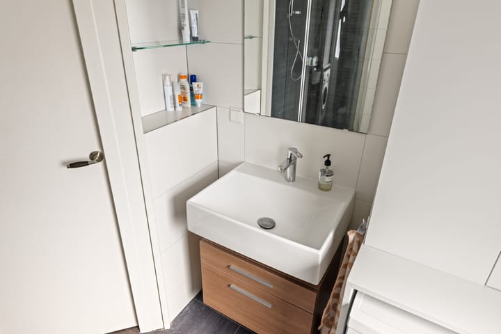 Photo 30 of Derde Helmersstraat 3-3