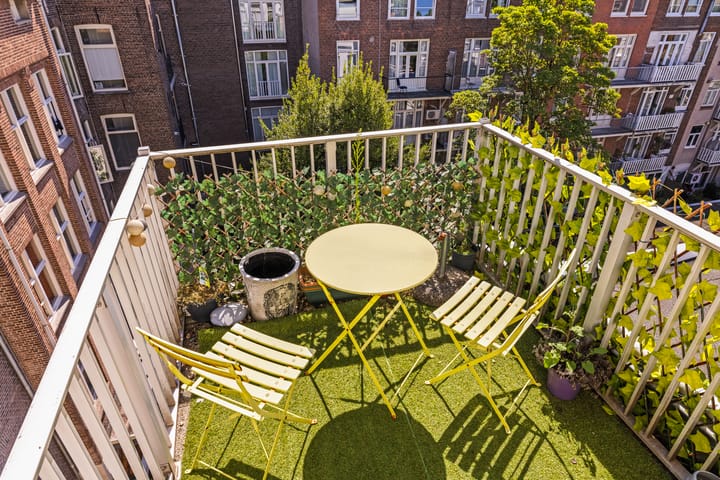 Photo 32 of Derde Helmersstraat 3-3