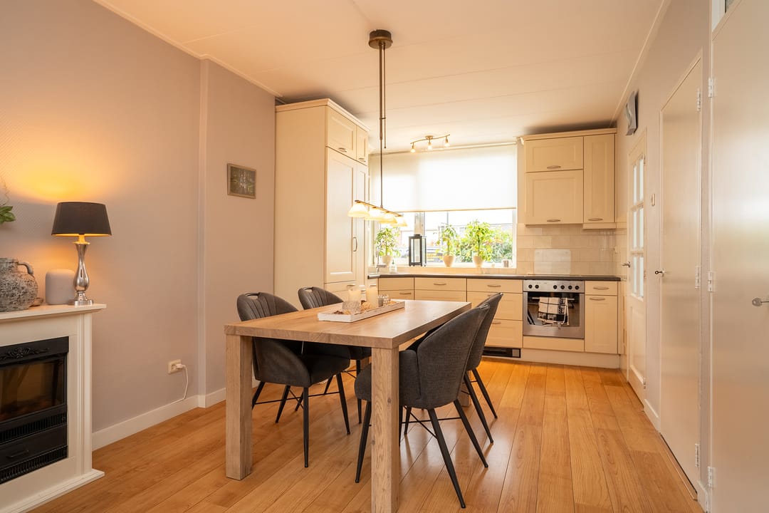 Foto 11 van Albert Cuypstraat 9