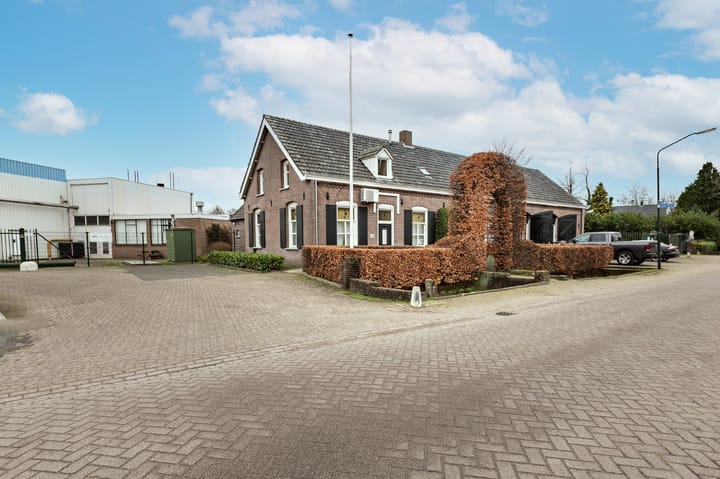 Den Dubbelen 3, Veghel