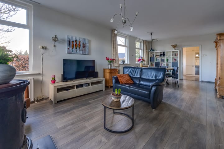 Foto 10 van Weerdingerkanaal ZZ 14