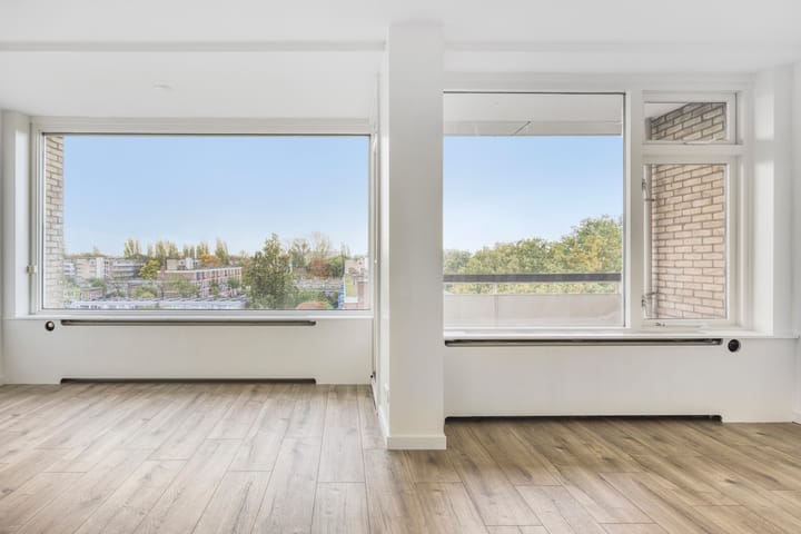 Foto 11 van Bachstraat 92