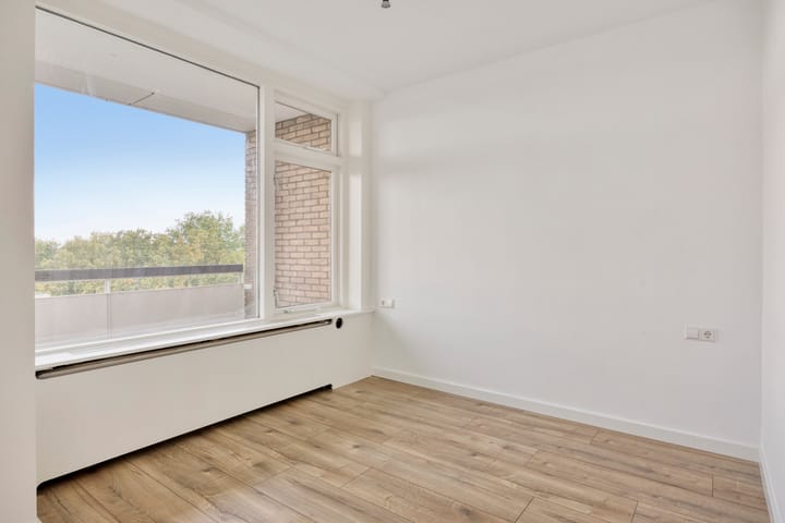 Foto 12 van Bachstraat 92