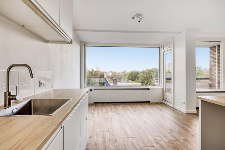 Foto 14 van Bachstraat 92