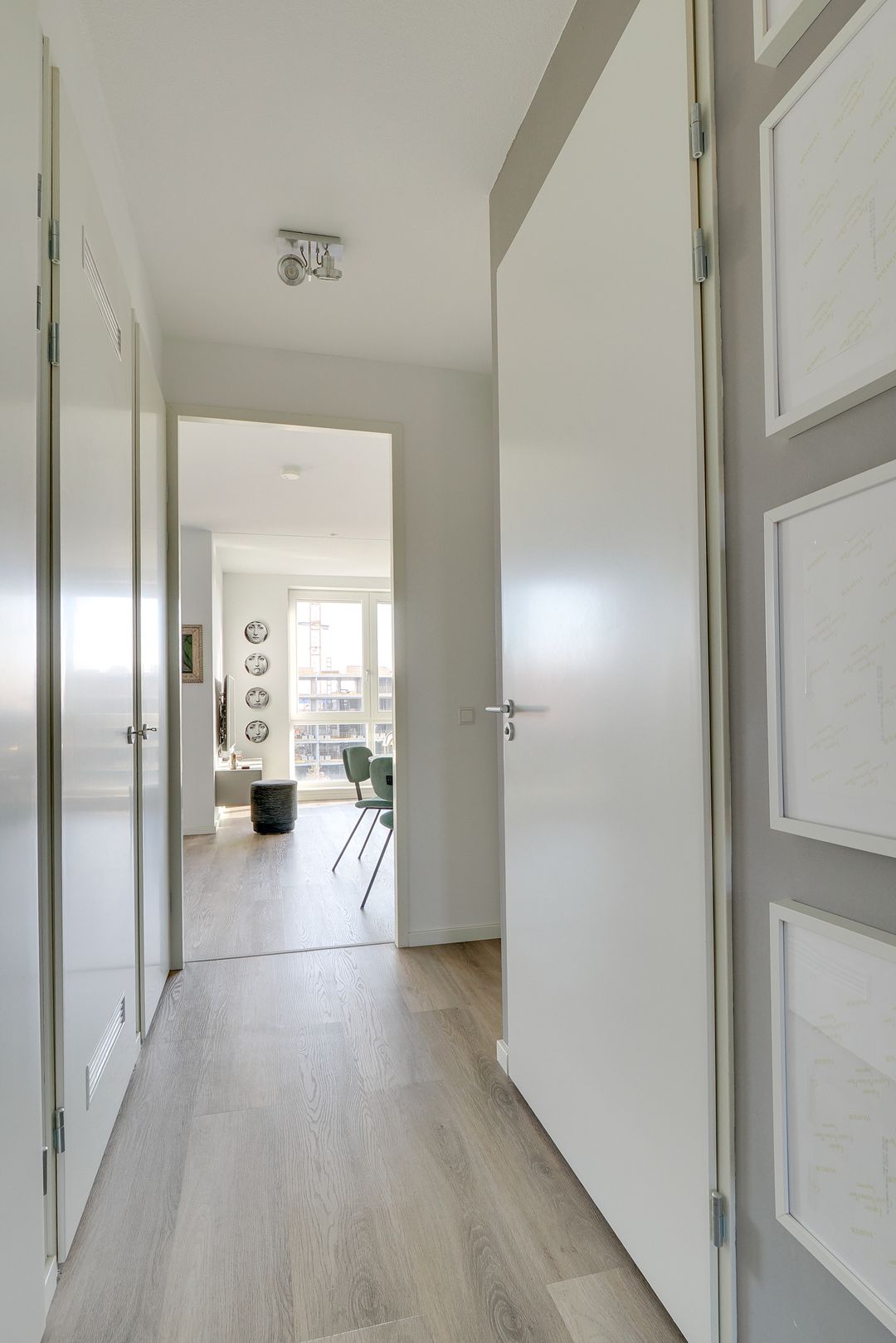 Foto 7 van San Marinostraat 191