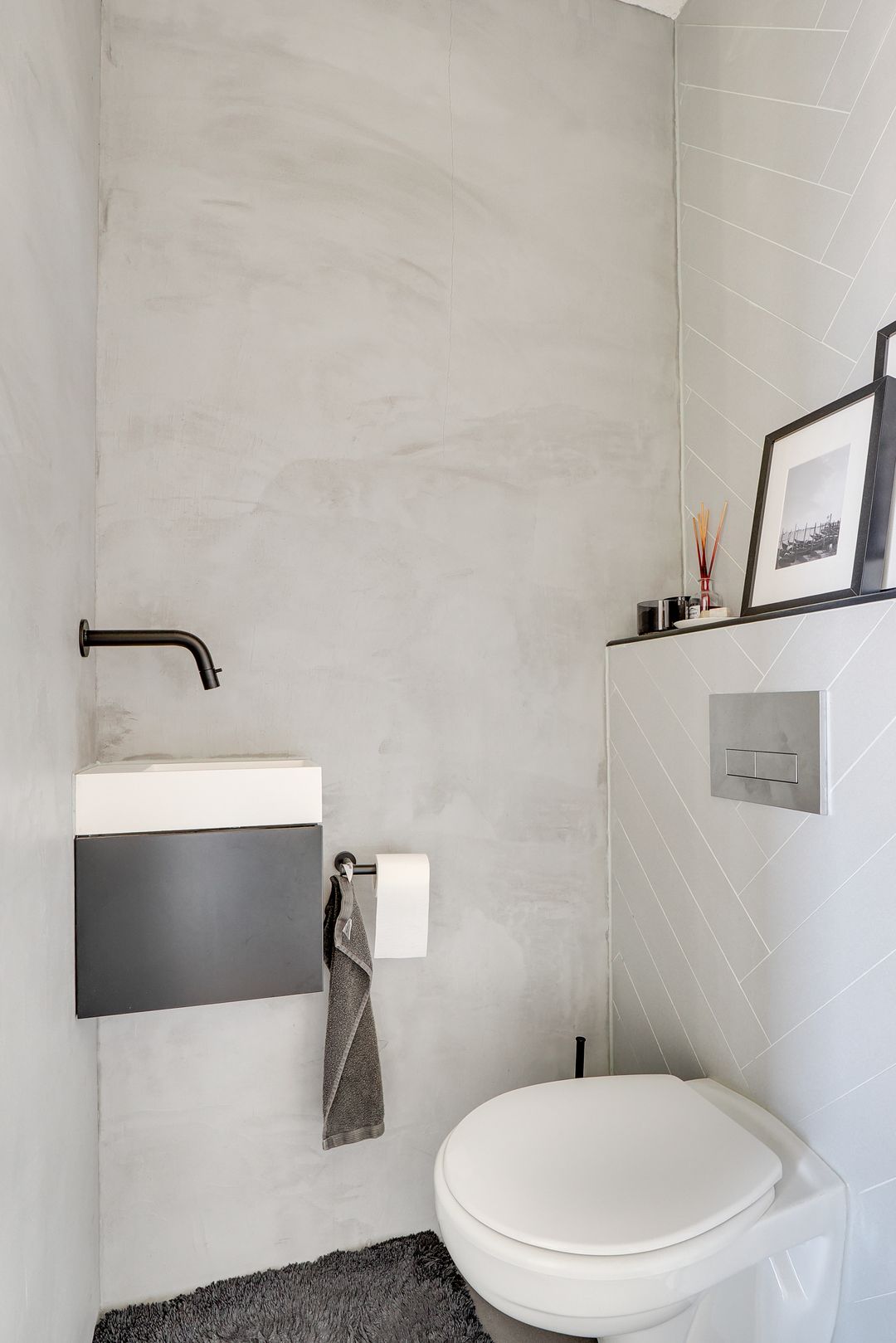 Foto 8 van San Marinostraat 191