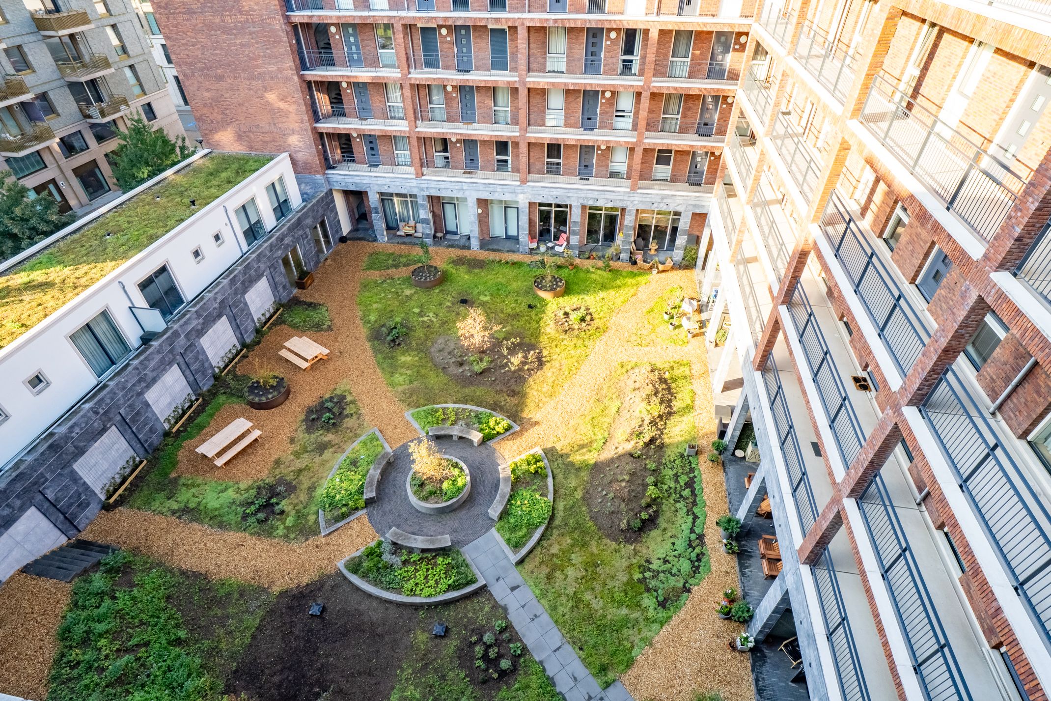 Foto 36 van San Marinostraat 191