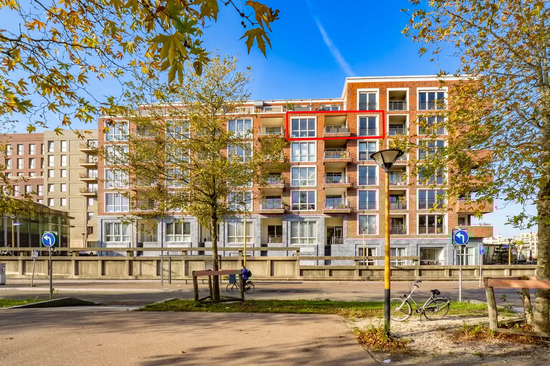 Foto 41 van San Marinostraat 191