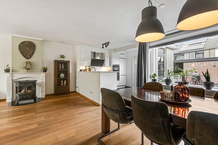 Photo 12 of Frans Halsstraat 84