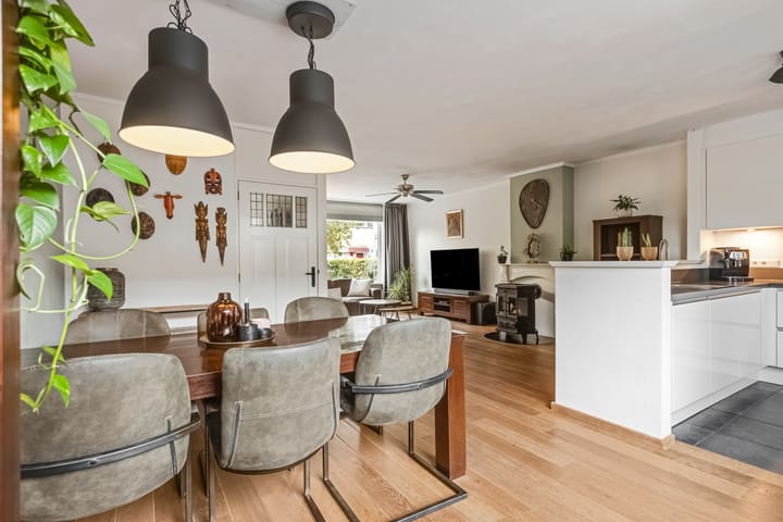 Photo 13 of Frans Halsstraat 84