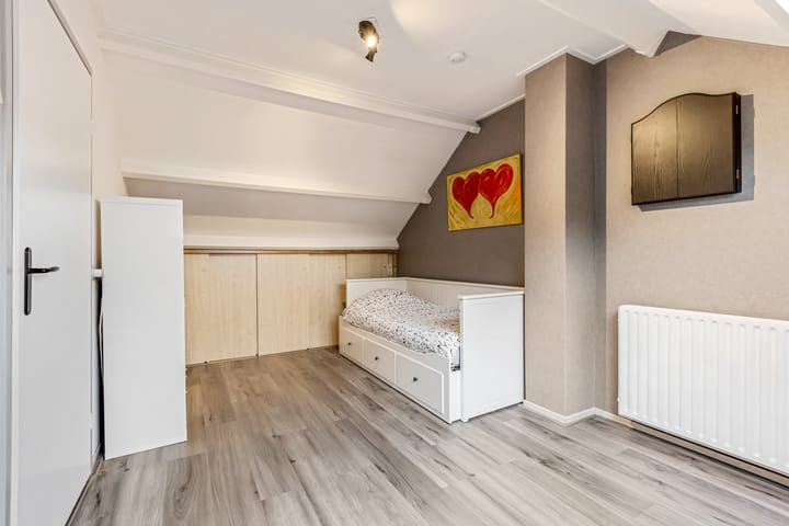 Photo 32 of Frans Halsstraat 84