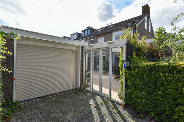 Photo 18 of Potgieterlaan 1