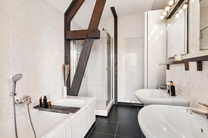 Foto 23 van Valkenstraat 3