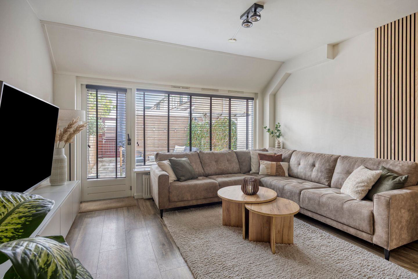 Foto 10 van Kastanjelaan 28