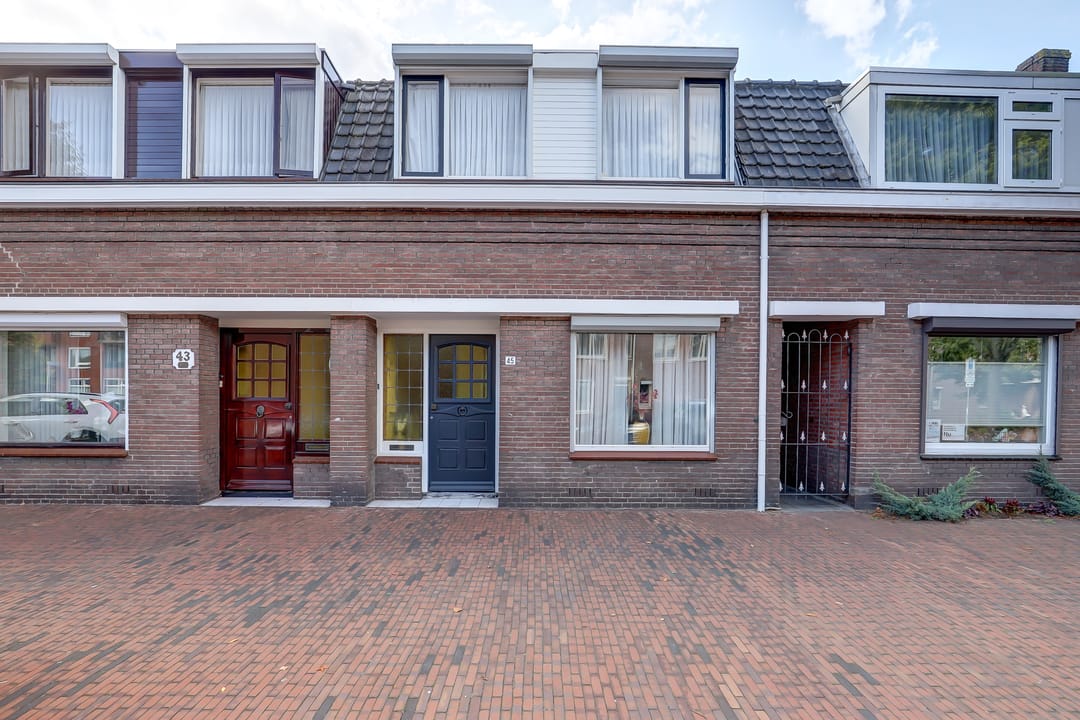 Photo 1 of Torenstraat 45